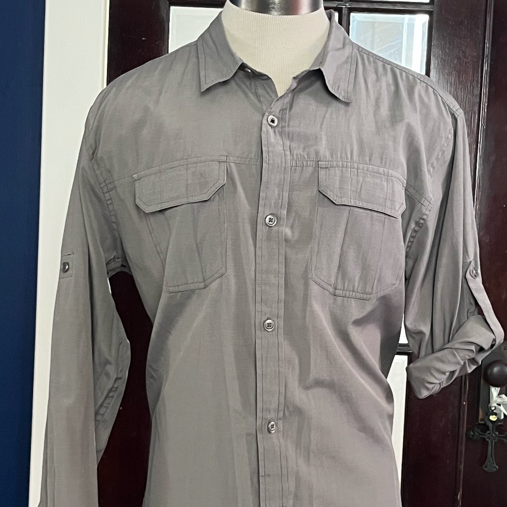 Prana Men's Lightweight Button-Down Shirt — Size L